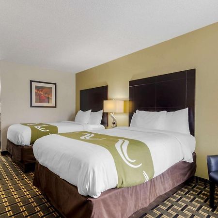 Quality Inn Акворт Экстерьер фото